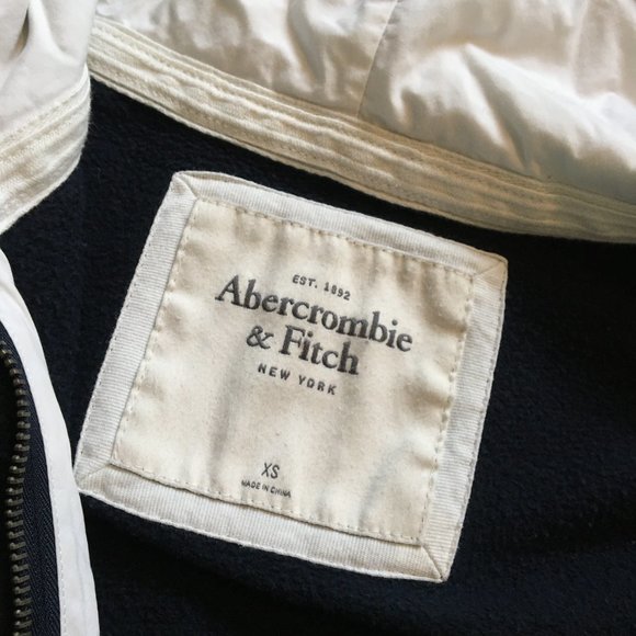 Abercrombie & Fitch Navy Button-up Hoodie - Picture 3 of 7